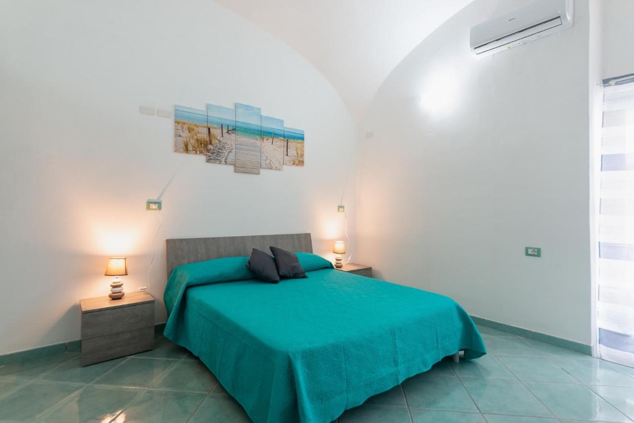 La Magia Del Mare Apartment อีสเกีย ภายนอก รูปภาพ