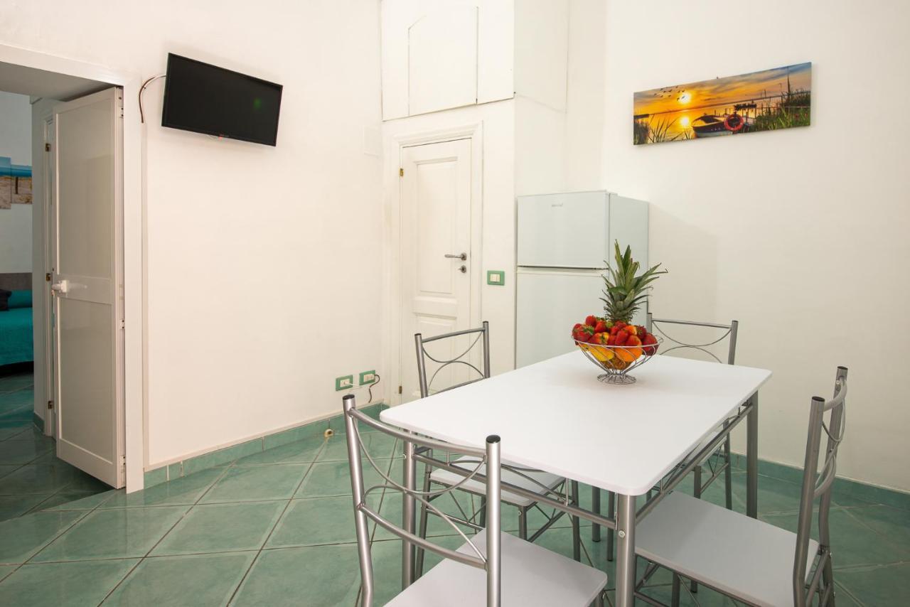 La Magia Del Mare Apartment อีสเกีย ภายนอก รูปภาพ